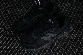 New Balance 9060 Triple Black