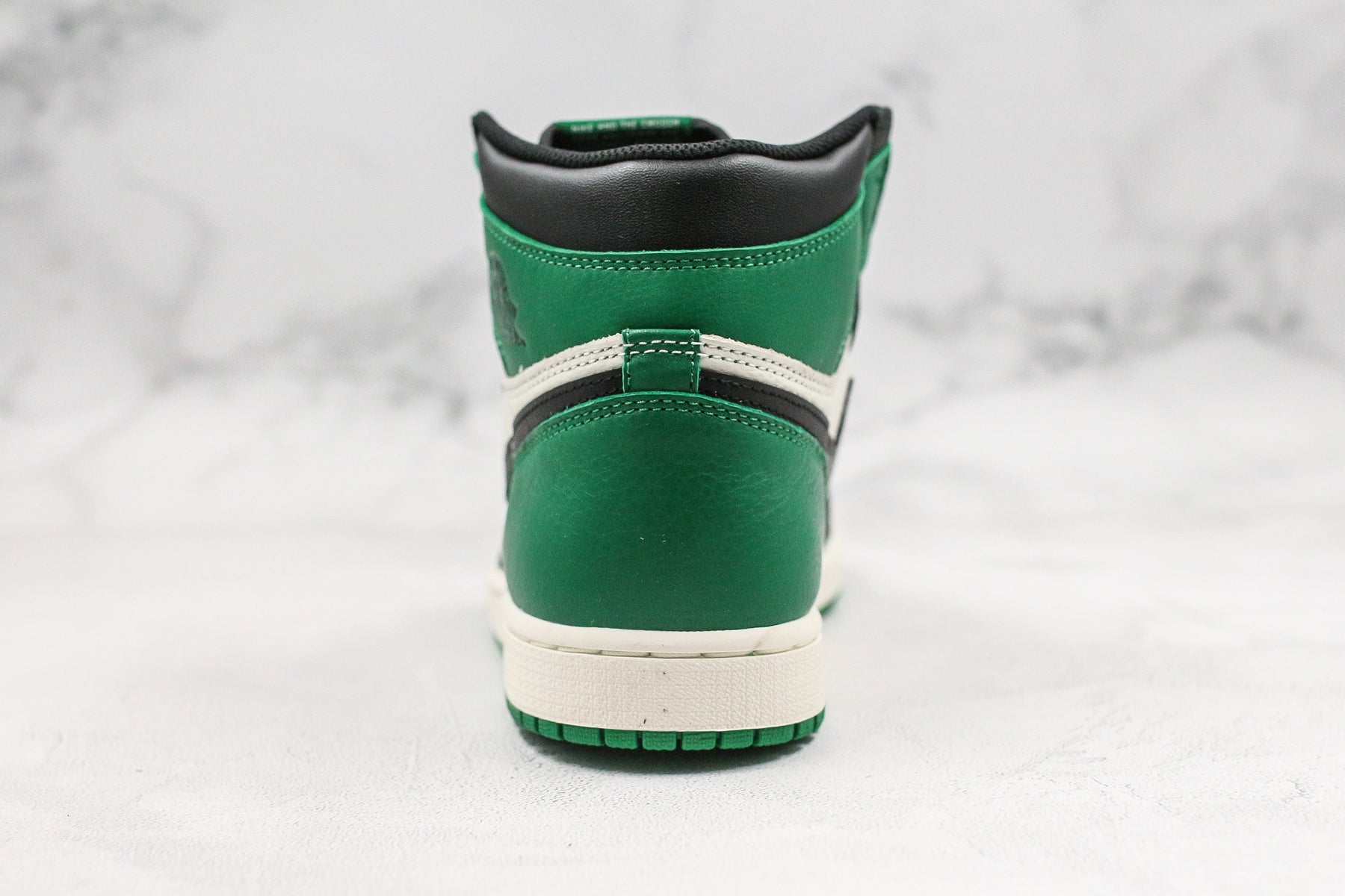 Nike Jordan 1 Retro High Pine Green