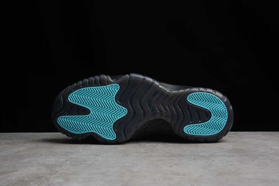 Air Jordan 11 Retro Gamma Blue