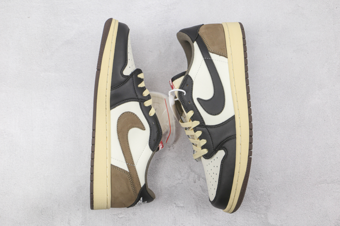 Nike Air Jordan 1 Low - Travis Scott