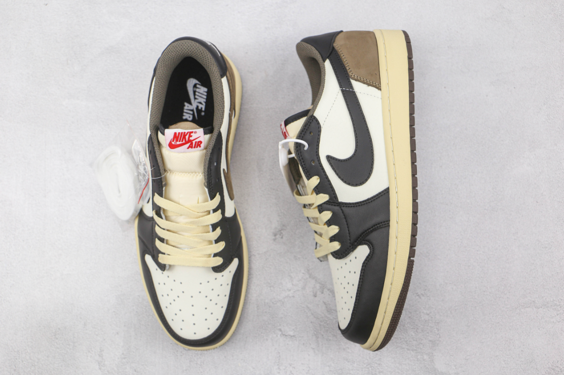 Nike Air Jordan 1 Low - Travis Scott