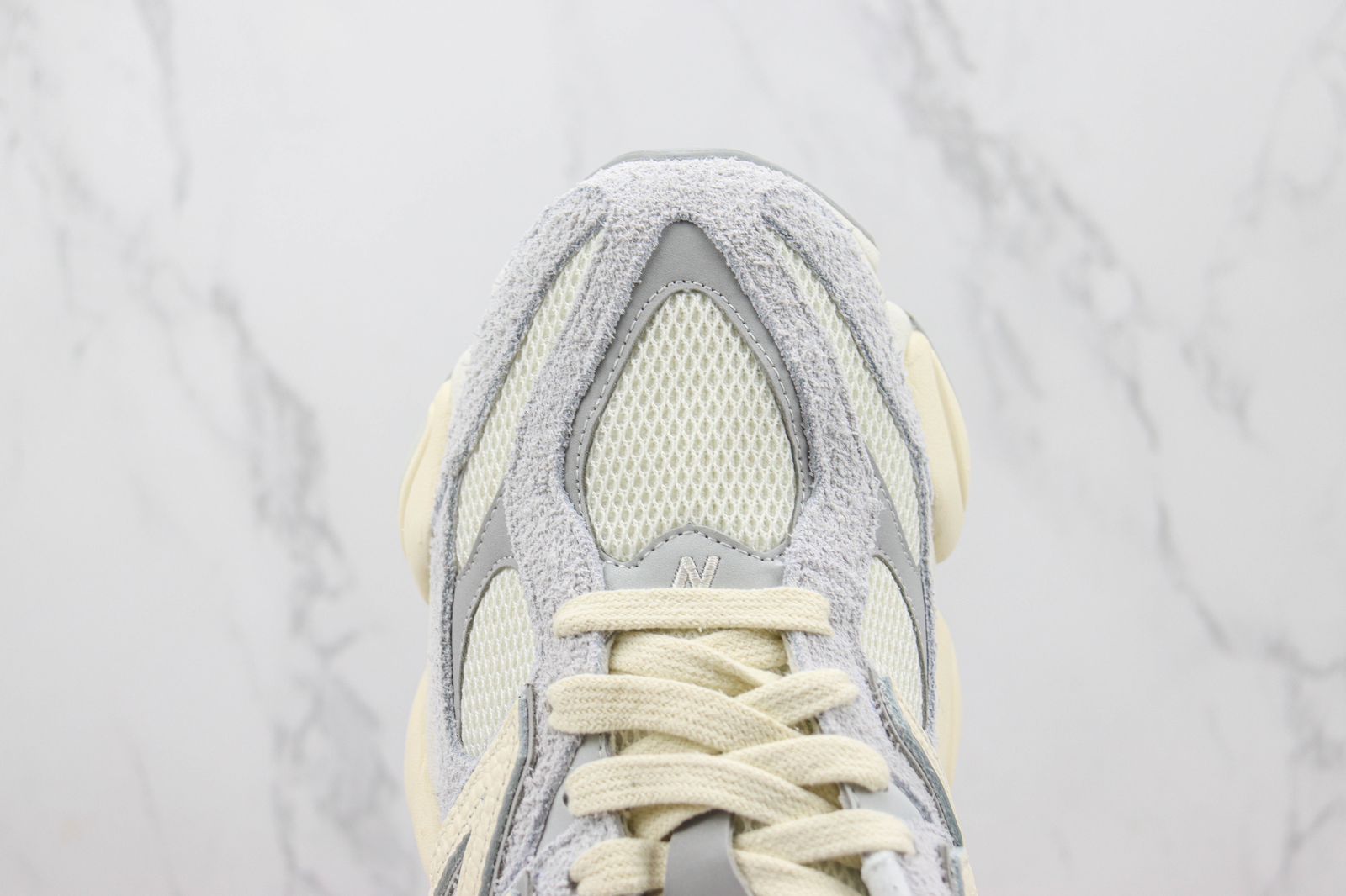 New Balance 9060 Quartz Grey