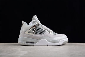 Air Jordan 4 Frozen Moments